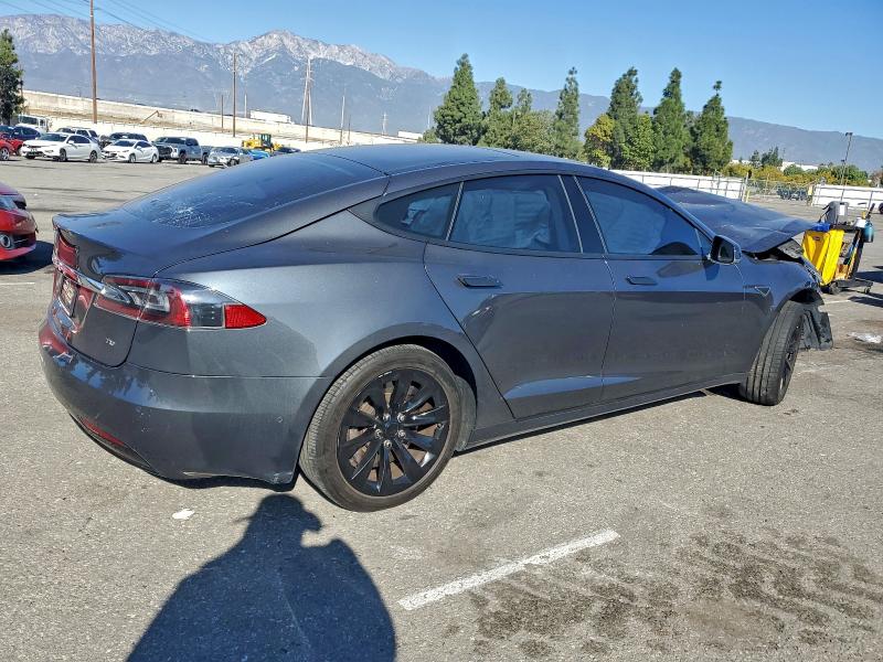 Фото 3 - TESLA MODEL S