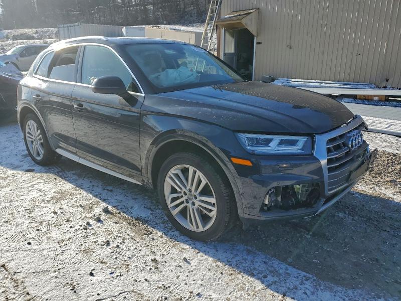 Фото 4 - AUDI Q5