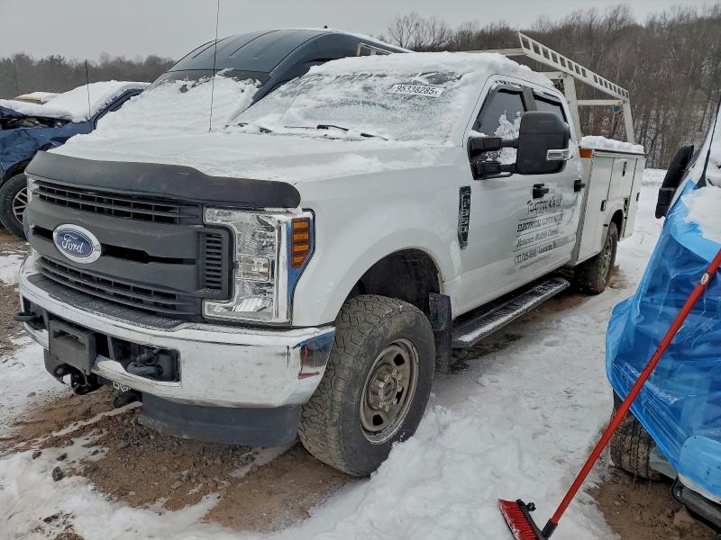 FORD F350 2018 VIN 1FD8W3F61JEB61231