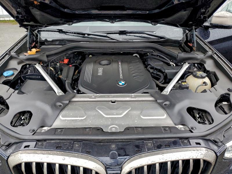 Фото 12 - BMW X3