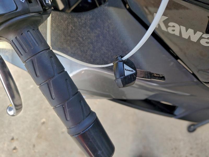 KAWASAKI NINJA 500 2025