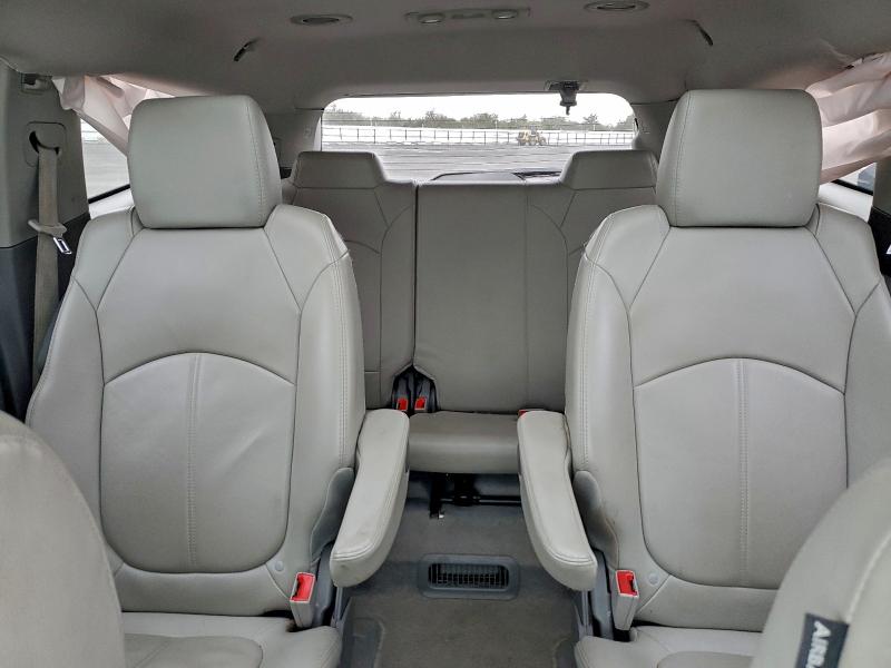 Фото 10 - CHEVROLET TRAVERSE