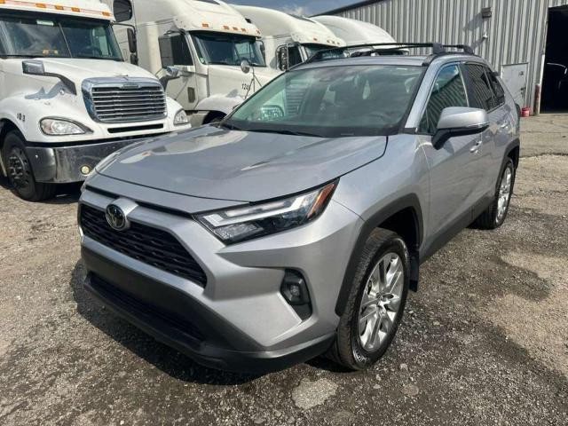 Фото 2 - TOYOTA RAV4