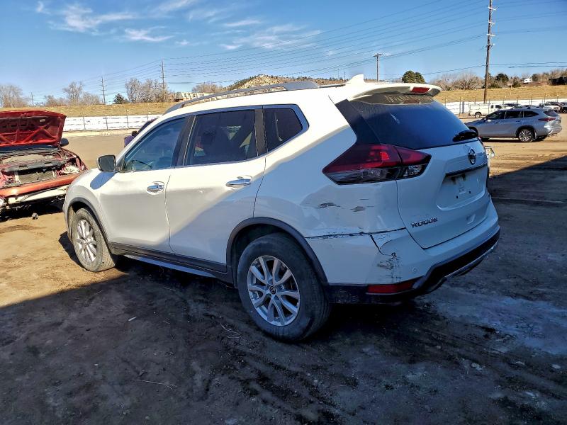 Фото 2 - NISSAN ROGUE