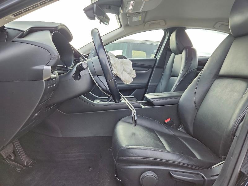 Фото 7 - MAZDA 3