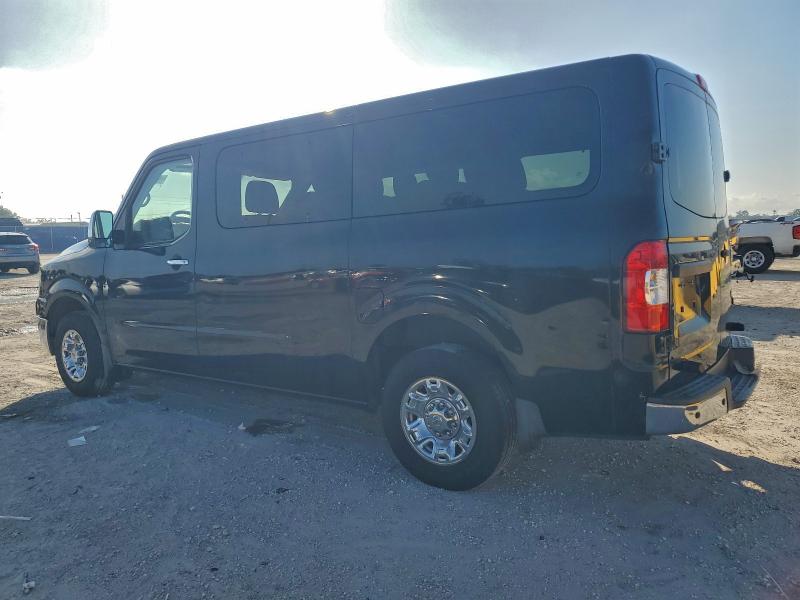 Фото 2 - NISSAN NV