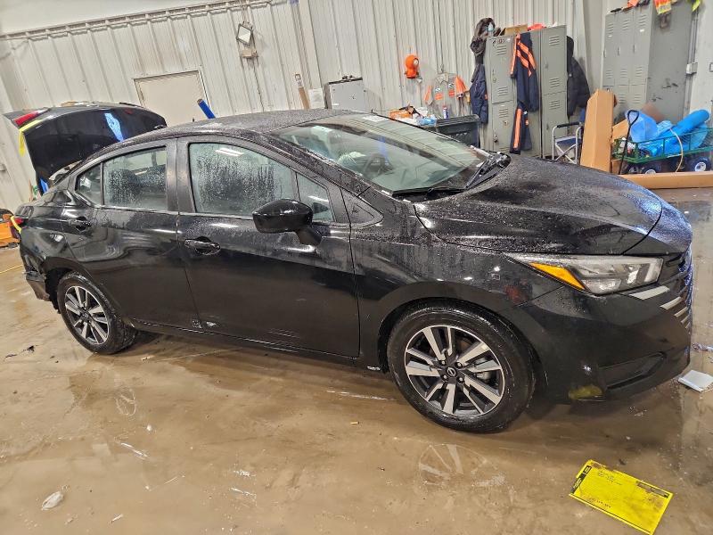 Фото 4 - NISSAN VERSA