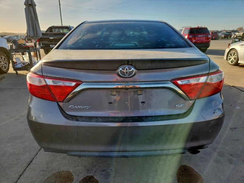 Фото 6 - TOYOTA CAMRY
