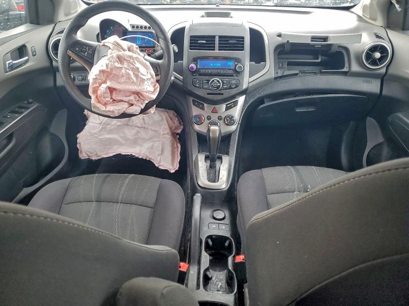 Фото 8 - CHEVROLET SONIC