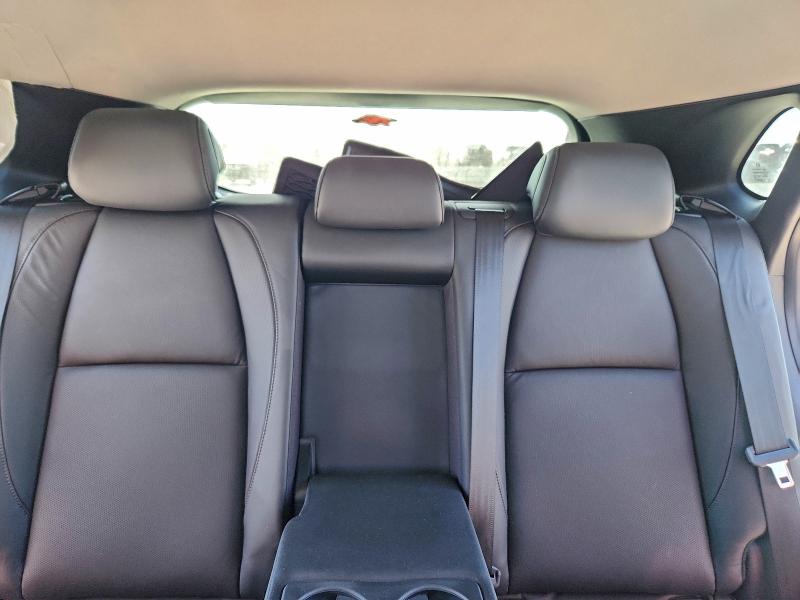 Фото 10 - MAZDA CX30