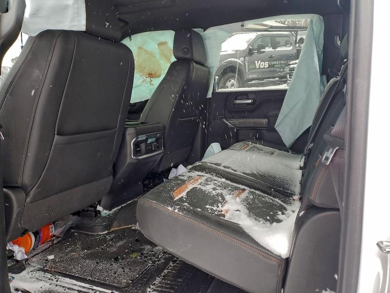 Фото 10 - GMC SIERRA