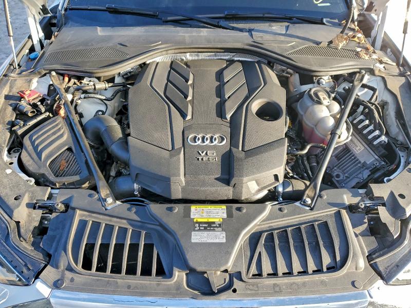 Фото 11 - AUDI A8