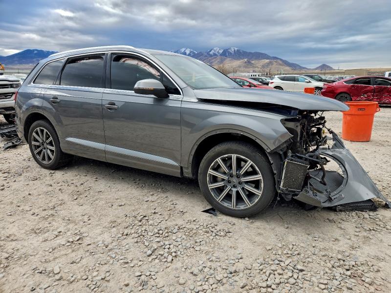 Фото 4 - AUDI Q7