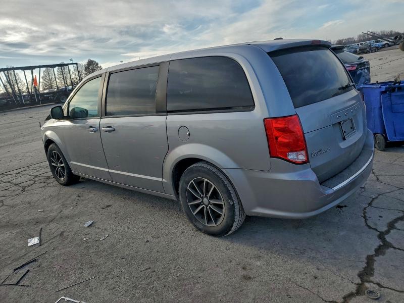 Фото 2 - DODGE CARAVAN