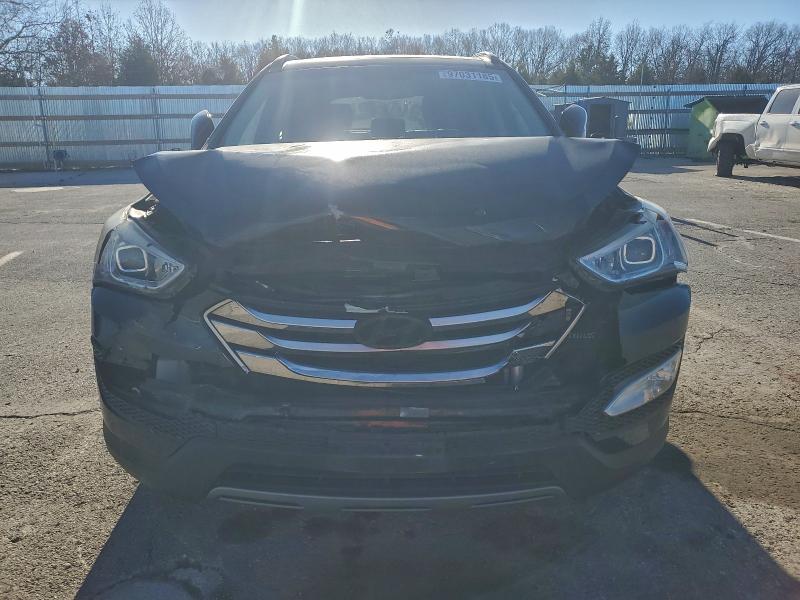 Фото 5 - HYUNDAI SANTA FE