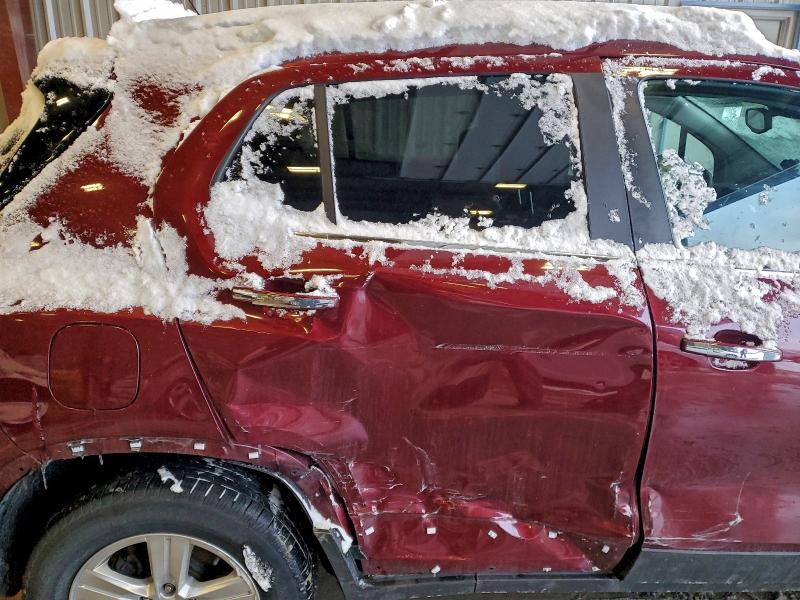 Фото 10 - CHEVROLET TRAX