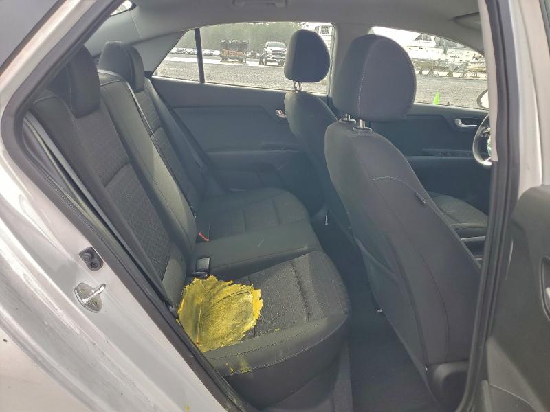 Фото 10 - KIA RIO