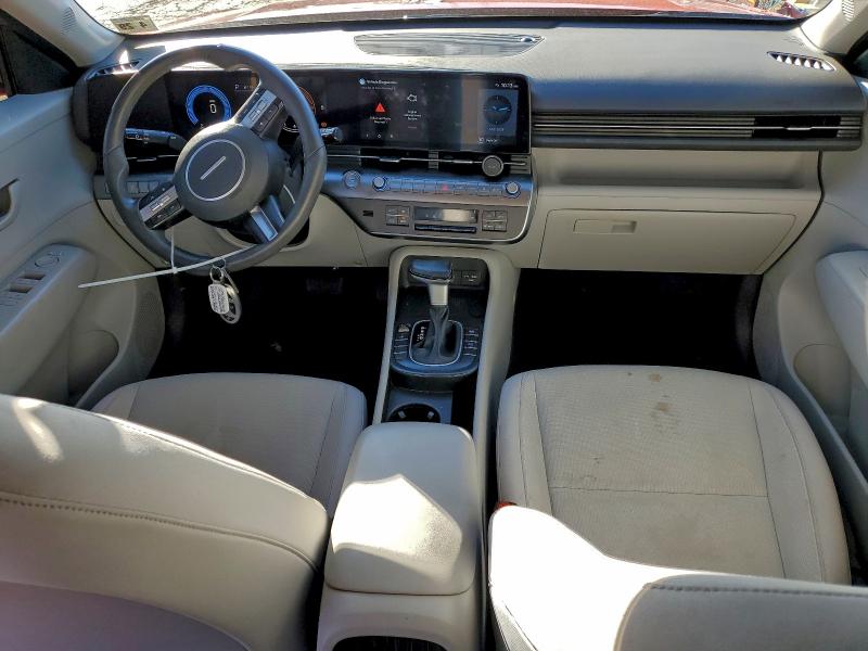 Фото 8 - HYUNDAI KONA