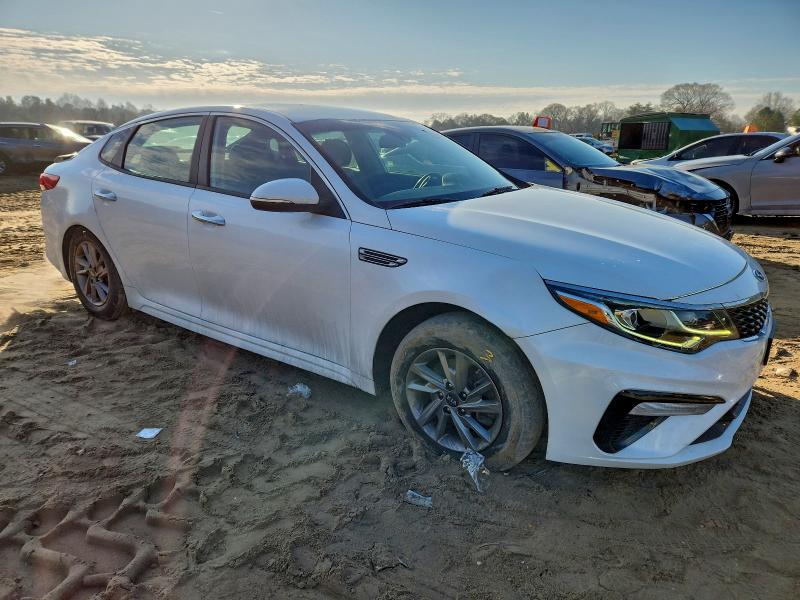 Фото 4 - KIA OPTIMA