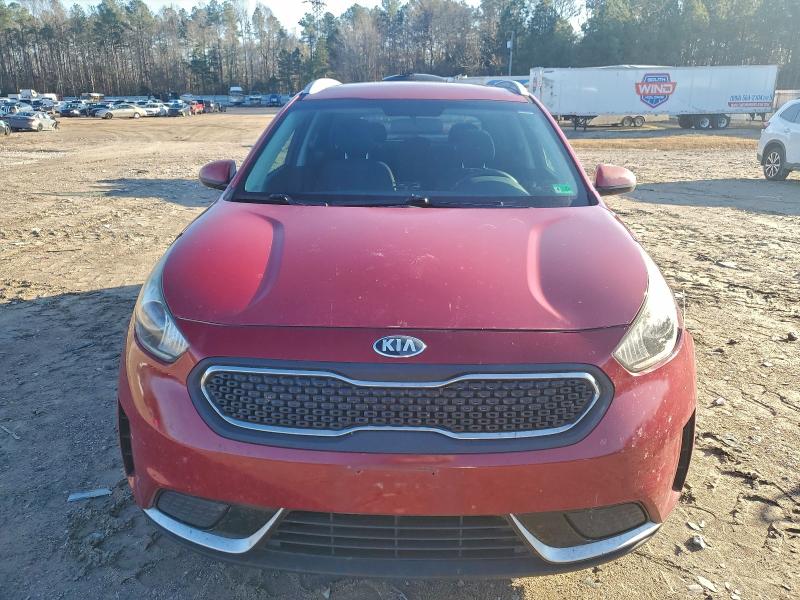 Фото 5 - KIA NIRO