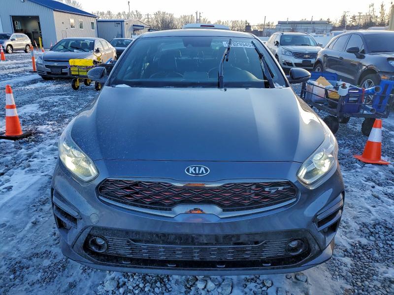 Фото 5 - KIA FORTE