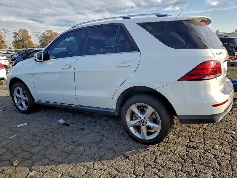 Фото 2 - MERCEDES-BENZ GLE-CLASS