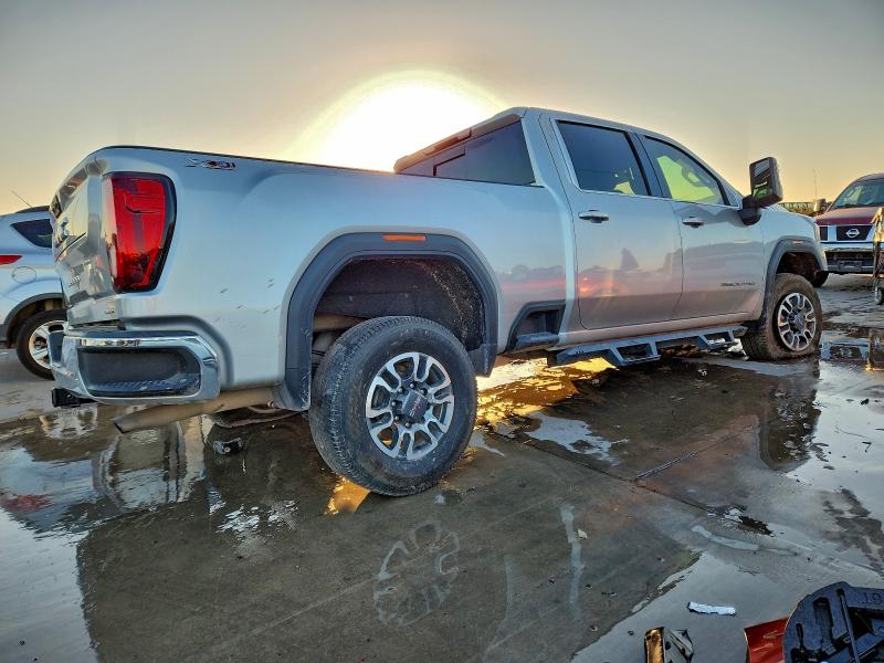 Фото 3 - GMC SIERRA