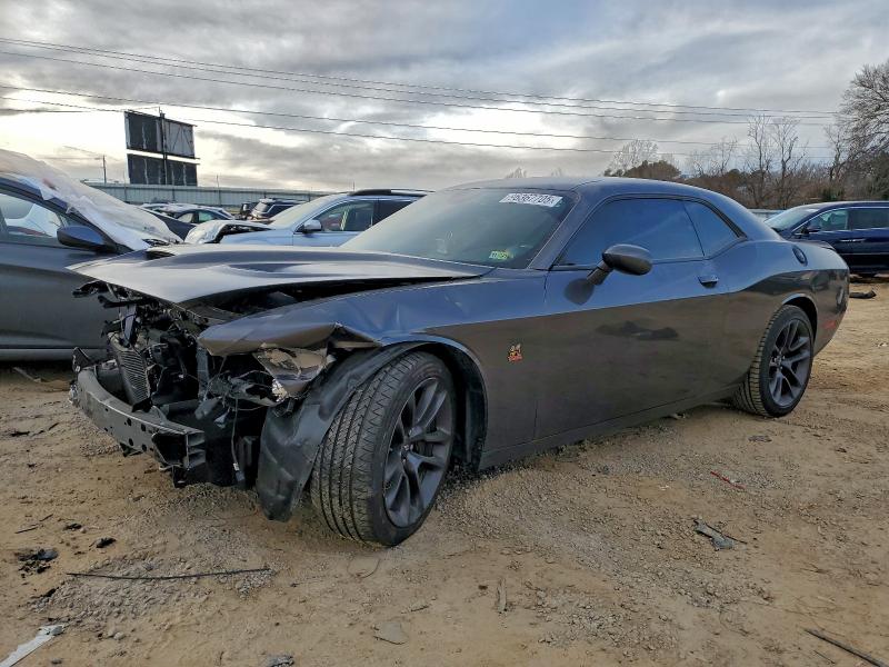 Фото 1 - DODGE CHALLENGER