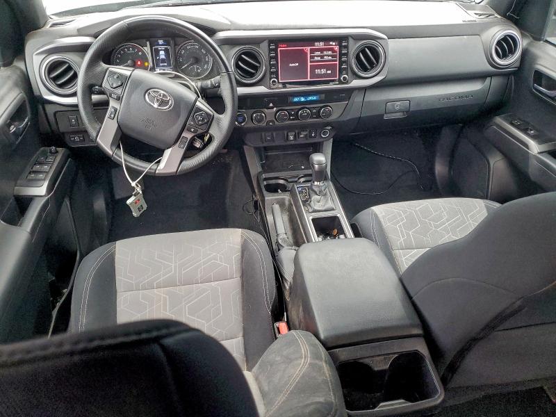 Фото 8 - TOYOTA TACOMA