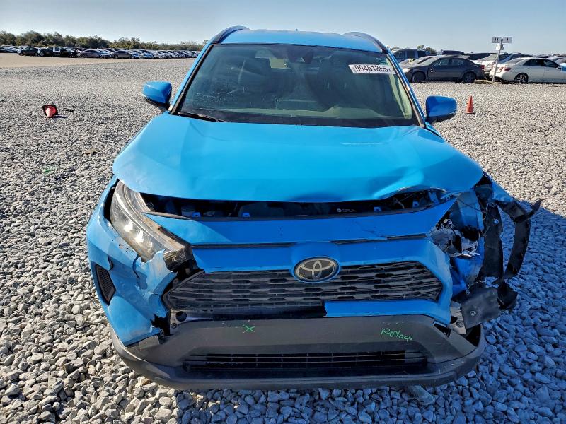 Фото 5 - TOYOTA RAV4