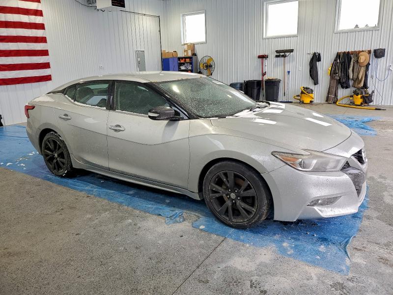 Фото 4 - NISSAN MAXIMA