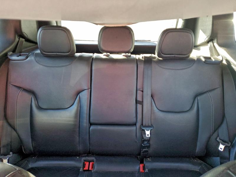 Фото 10 - JEEP RENEGADE