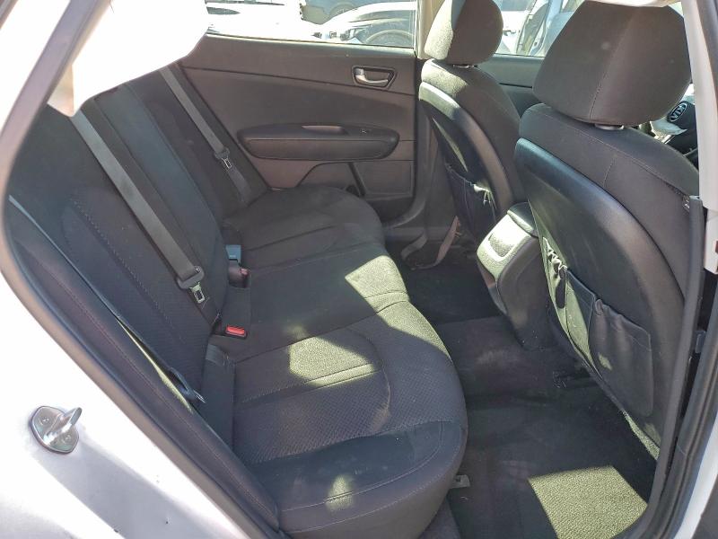 Фото 10 - KIA OPTIMA