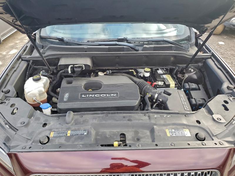 Фото 12 - LINCOLN NAUTILUS