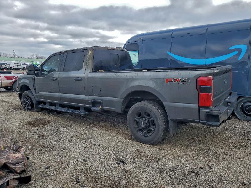Фото 2 - FORD F350