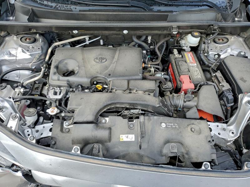 Фото 12 - TOYOTA RAV4