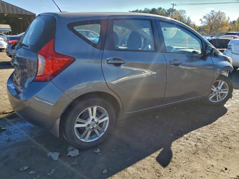 Фото 3 - NISSAN VERSA