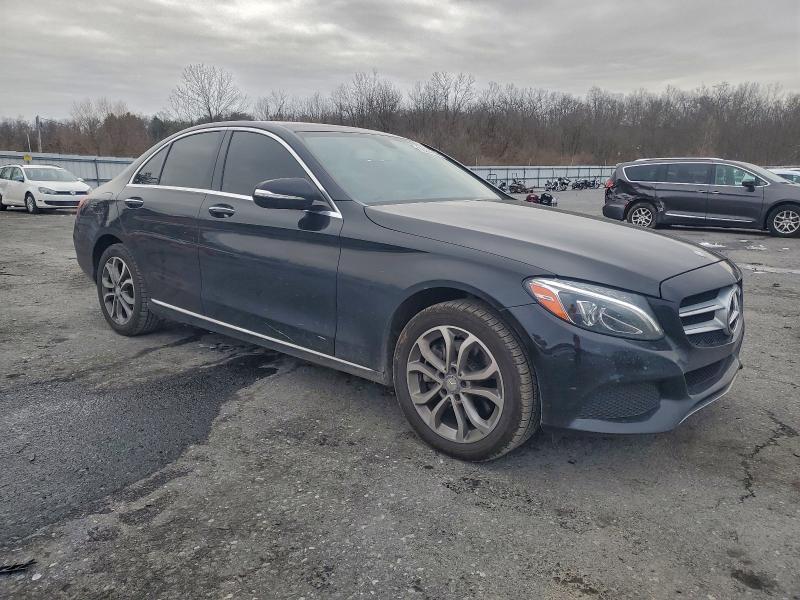 Фото 4 - MERCEDES-BENZ C-CLASS