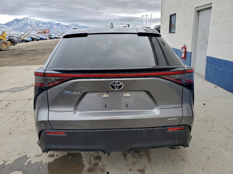 Фото 6 - TOYOTA BZ4X XLE