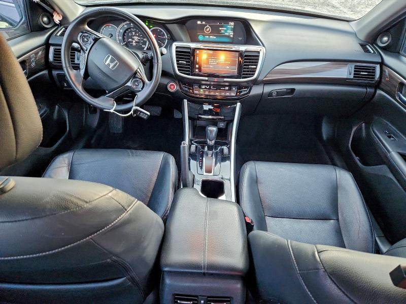 Фото 8 - HONDA ACCORD