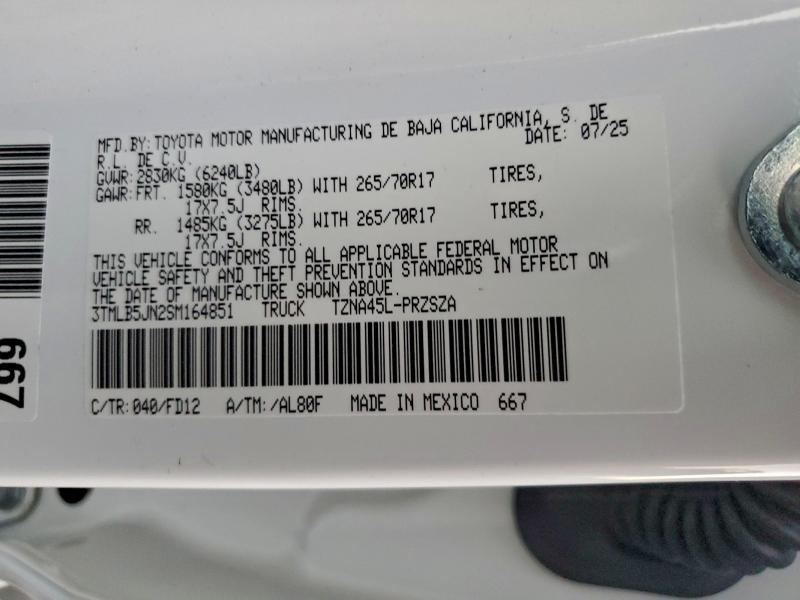 Фото 13 - TOYOTA TACOMA