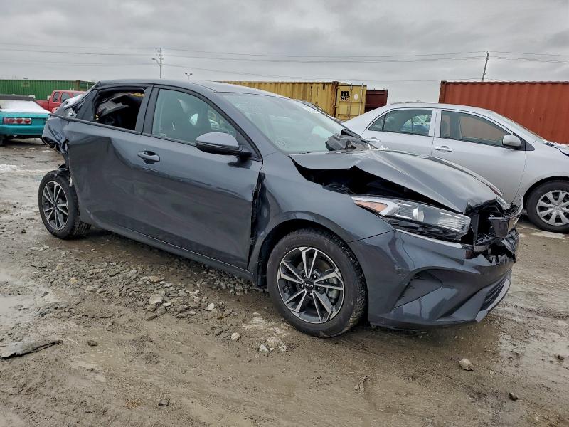 Фото 4 - KIA FORTE