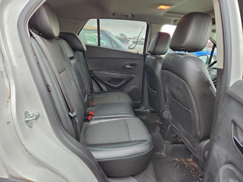 Фото 11 - CHEVROLET TRAX