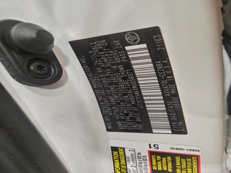 Фото 12 - TOYOTA CAMRY