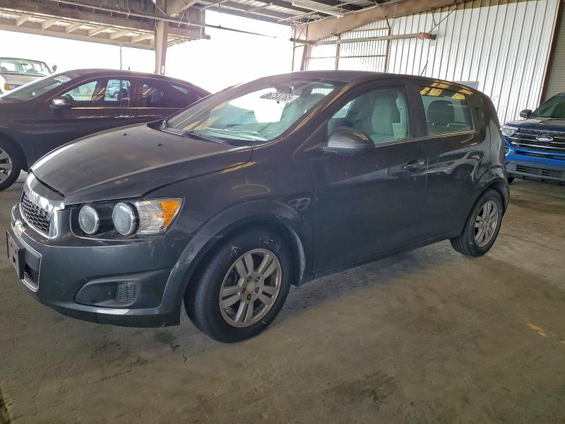 Фото 1 - CHEVROLET SONIC