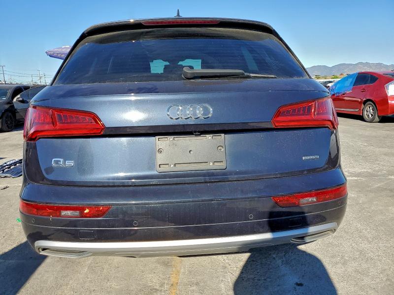 Фото 6 - AUDI Q5