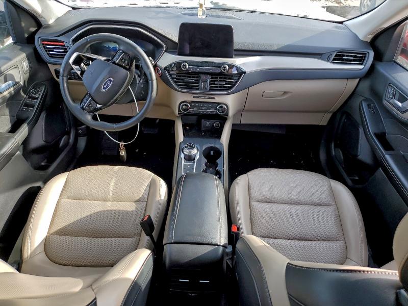 Фото 8 - FORD ESCAPE