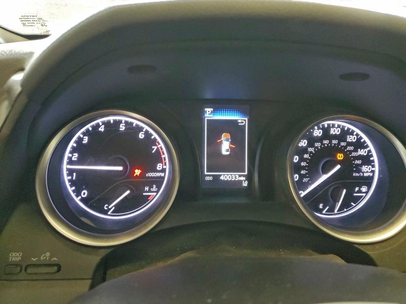 Фото 9 - TOYOTA CAMRY