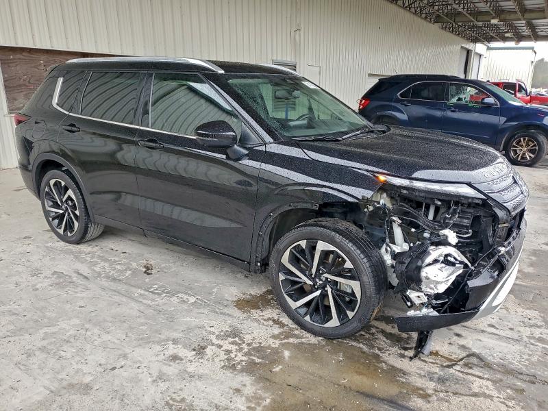 Фото 4 - MITSUBISHI OUTLANDER