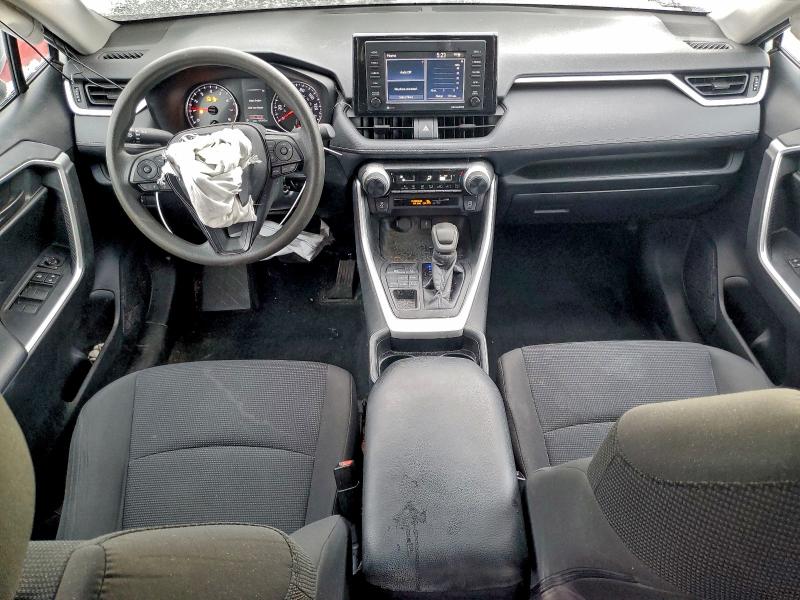 Фото 8 - TOYOTA RAV4